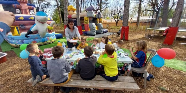 Anniversaire enfant chez Ti'Tom Racing : quad, château gonflable, trampoline 